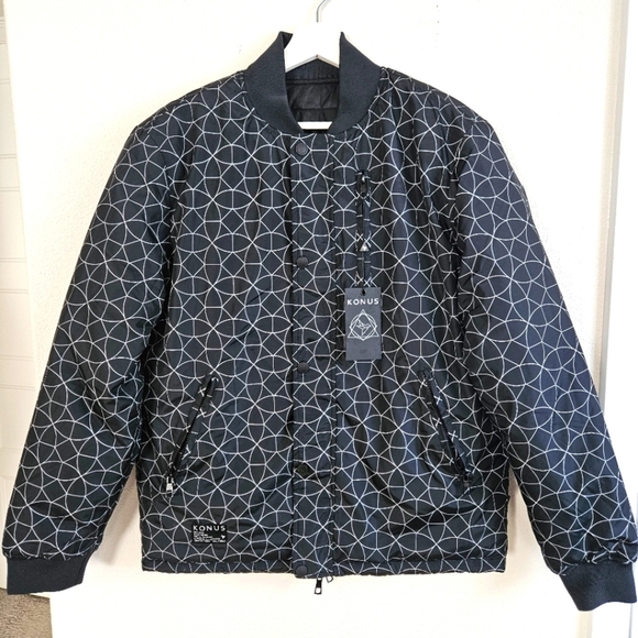 NWT!!! Konus Black Geometric Reversible Bomber Jacket. Size Large - Picture 1 of 11